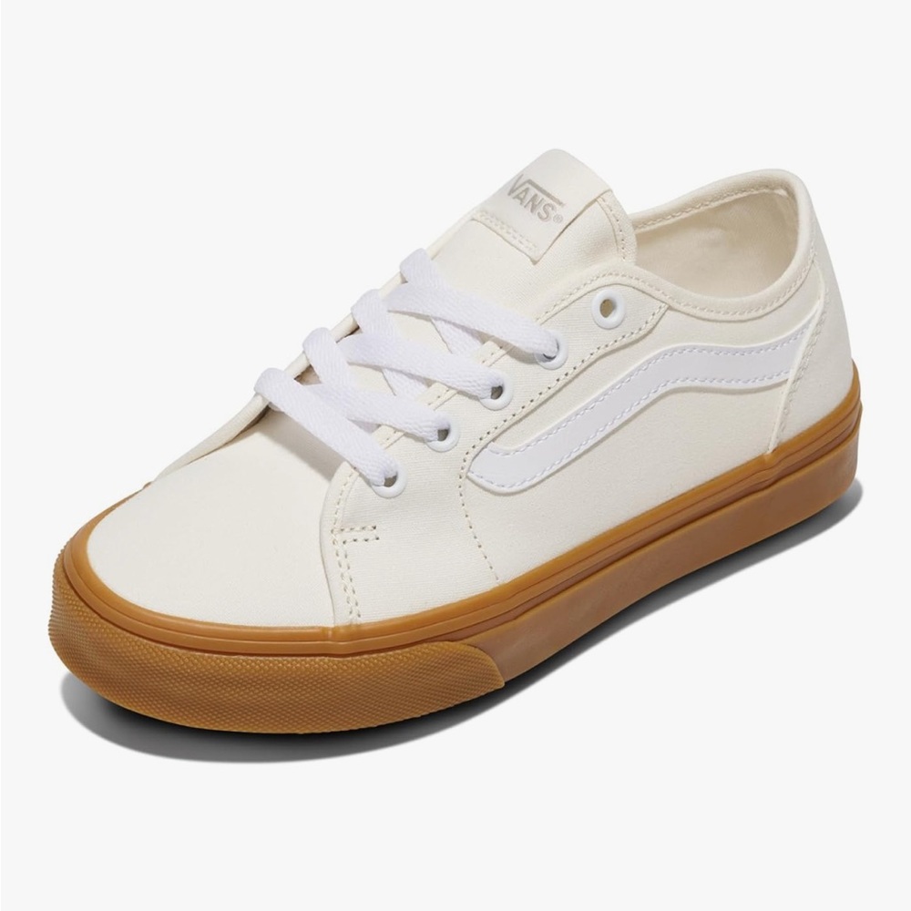 Brand new Women’s Vans Filmore Decon sneaker size 9
